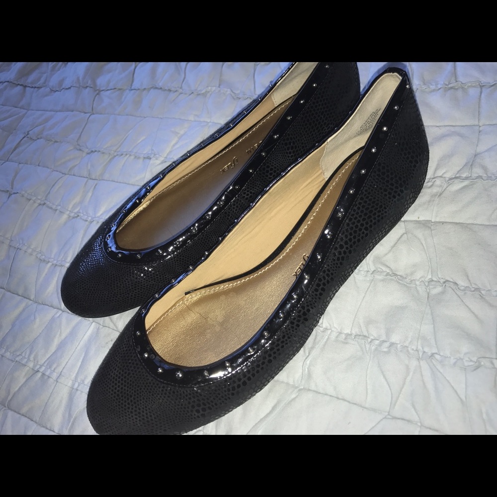 Anne Klein flats👌🏽👌🏽